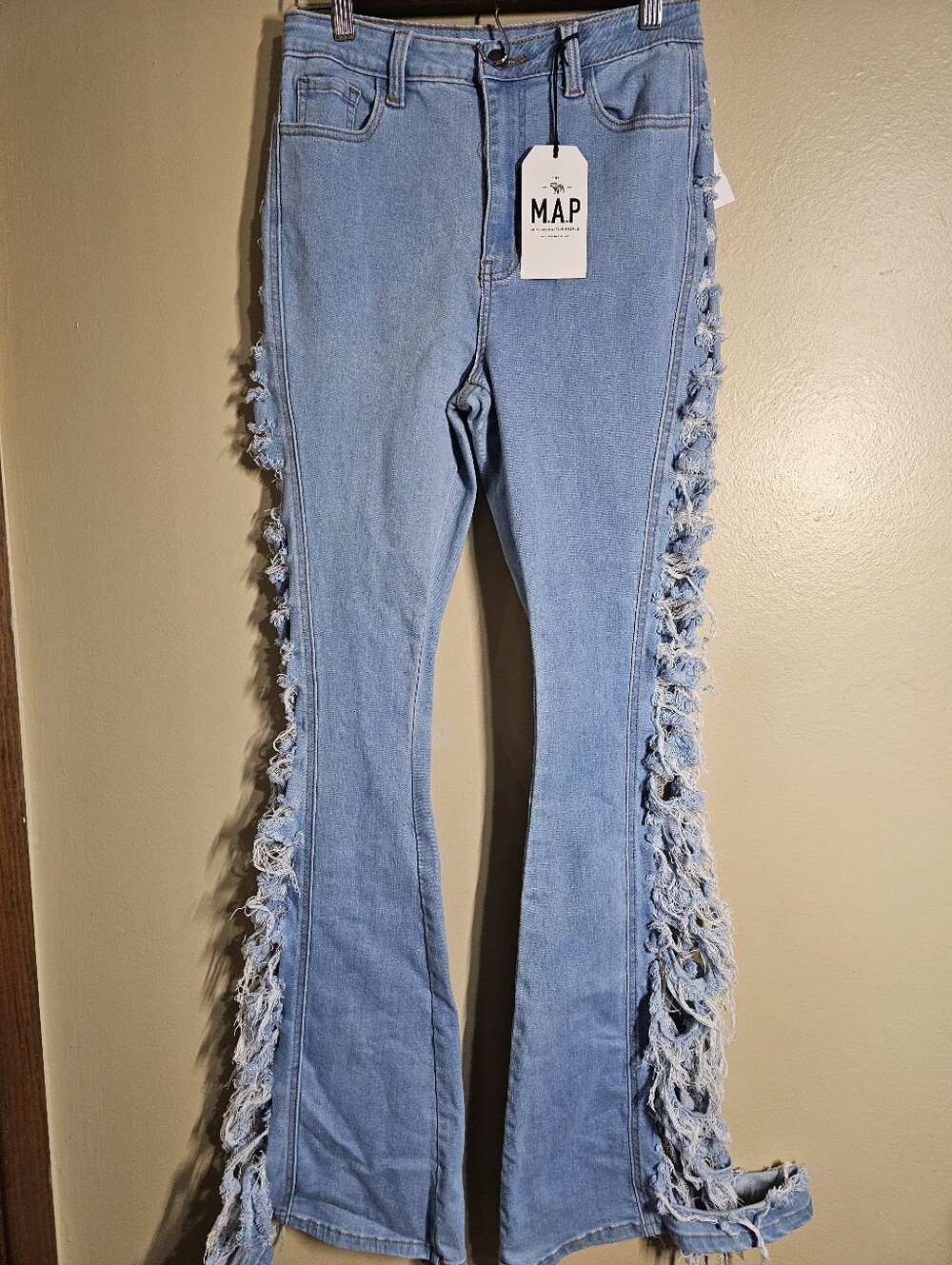THE M.A.P. Distressed Side Ripped Flared Jeans Size 7 NWT